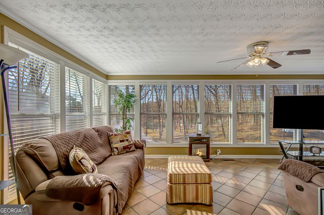 6450 Lake Sara Glen Drive, Douglasville, GA 30135