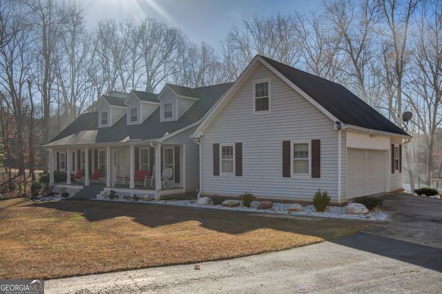 6450 Lake Sara Glen Drive, Douglasville, GA 30135