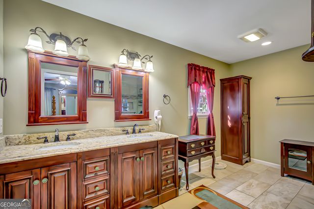 6450 Lake Sara Glen Drive, Douglasville, GA 30135