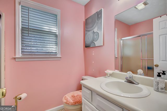 6450 Lake Sara Glen Drive, Douglasville, GA 30135