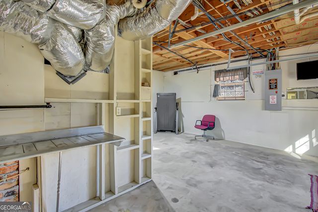 6450 Lake Sara Glen Drive, Douglasville, GA 30135