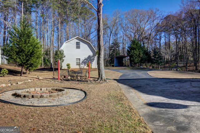 6450 Lake Sara Glen Drive, Douglasville, GA 30135