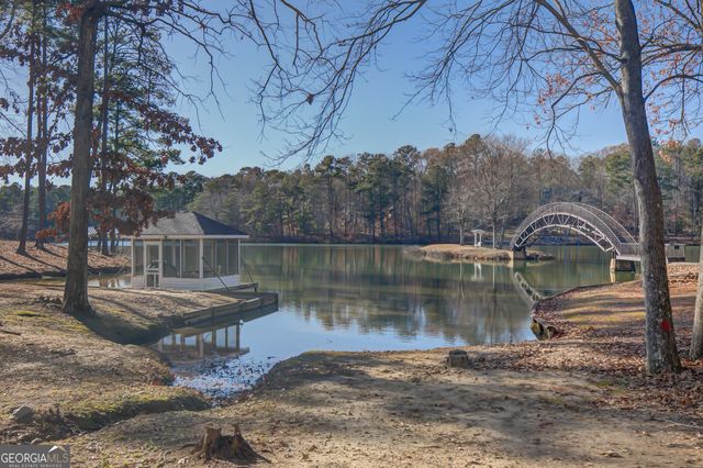 6450 Lake Sara Glen Drive, Douglasville, GA 30135