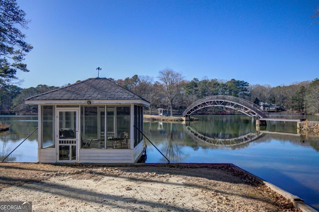 6450 Lake Sara Glen Drive, Douglasville, GA 30135