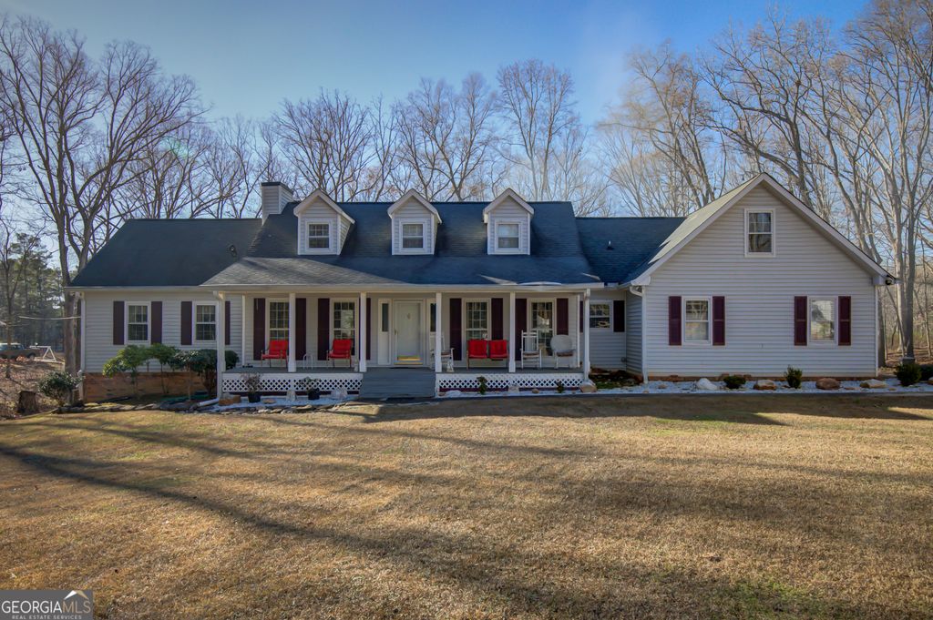 6450 Lake Sara Glen Drive, Douglasville, GA 30135