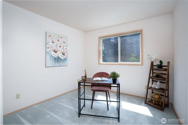 176 Eagle Ridge Drive E, Puyallup, WA 98374