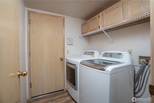 176 Eagle Ridge Drive E, Puyallup, WA 98374