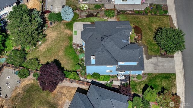 176 Eagle Ridge Drive E, Puyallup, WA 98374
