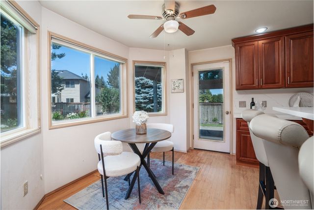 176 Eagle Ridge Drive E, Puyallup, WA 98374