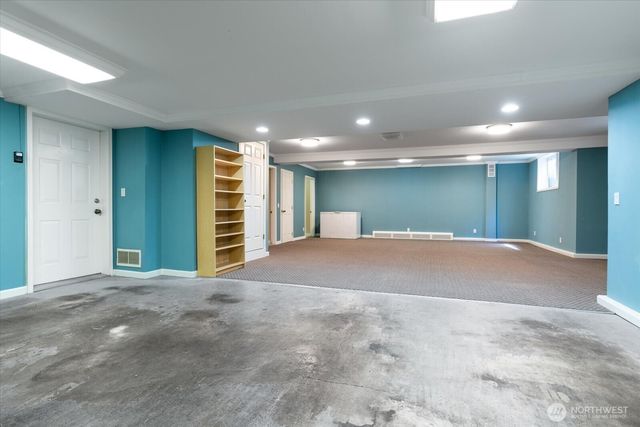 17524 10th Avenue NW, Shoreline, WA 98177