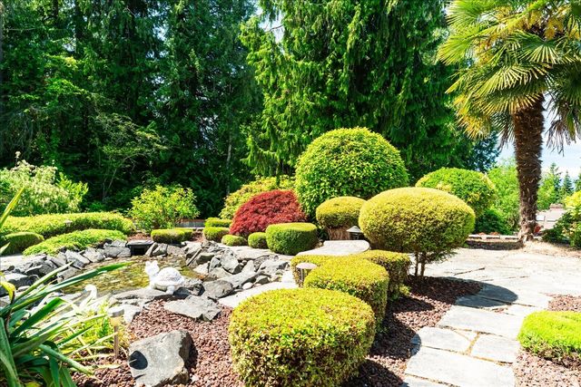 17524 10th Avenue NW, Shoreline, WA 98177