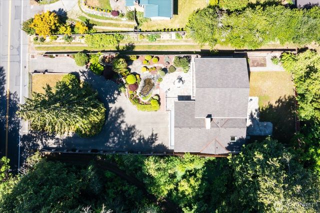 17524 10th Avenue NW, Shoreline, WA 98177