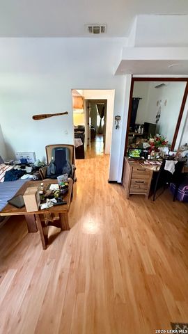 211 Rehmann, San Antonio, TX 78204