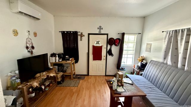 211 Rehmann, San Antonio, TX 78204