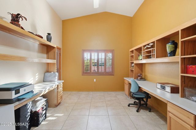 603 W Mickelson Lane, Green Valley, AZ 85614