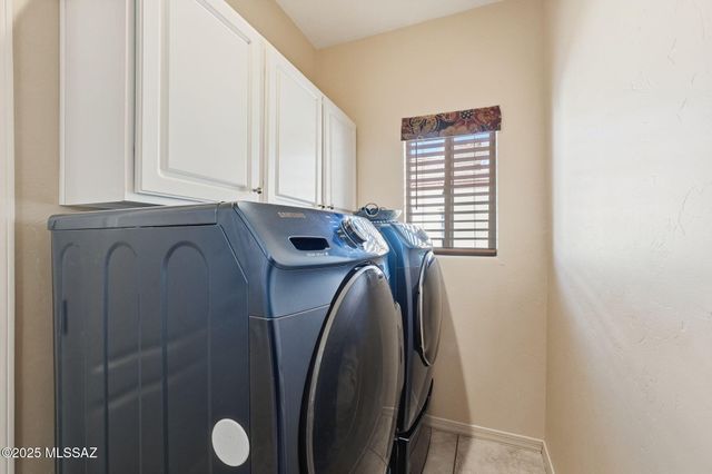 603 W Mickelson Lane, Green Valley, AZ 85614