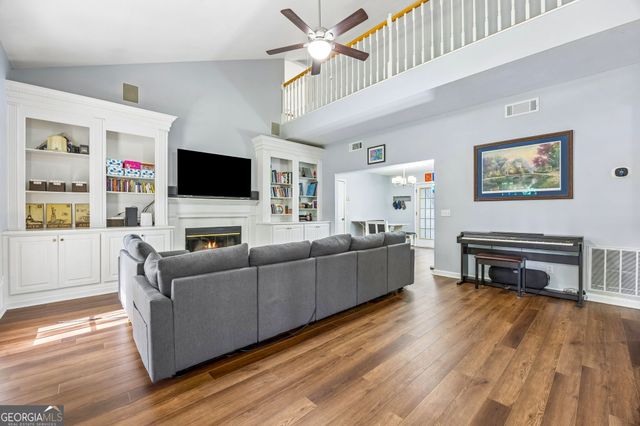 213 Cardinal Circle W, St. Marys, GA 31558