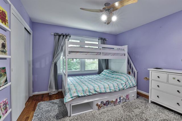 1012 Mary Lane, Wyoming, OH 45215