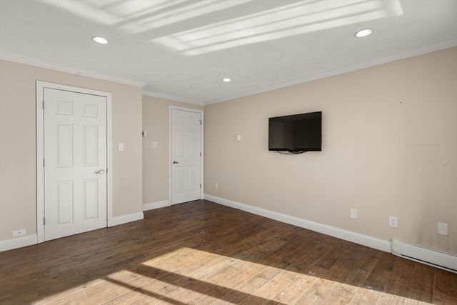 247 Washington Ave 10, Winthrop, MA 02152