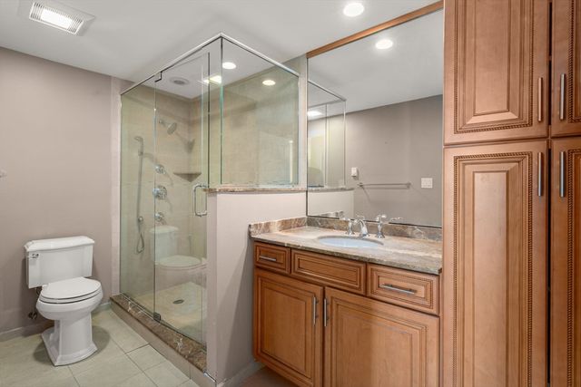 247 Washington Ave 10, Winthrop, MA 02152