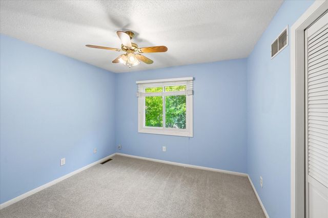 6433 Cavell Avenue N, Brooklyn Park, MN 55428
