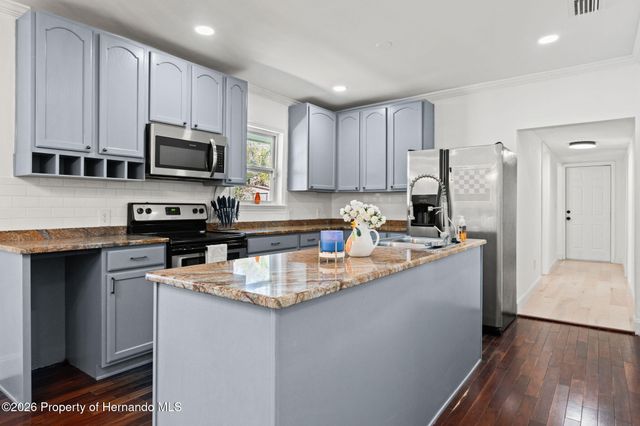 3711 N 12th Street, Tampa, FL 33603