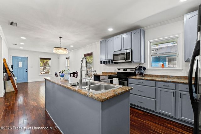 3711 N 12th Street, Tampa, FL 33603