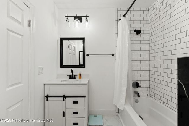 3711 N 12th Street, Tampa, FL 33603