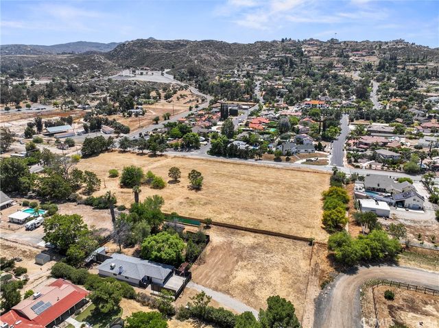 27186 Sesame, Hemet, CA 92544