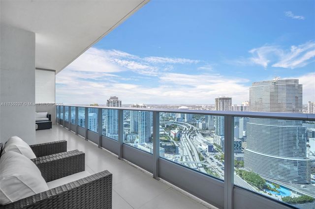 200 Biscayne Boulevard Way 4910, Miami, FL 33131