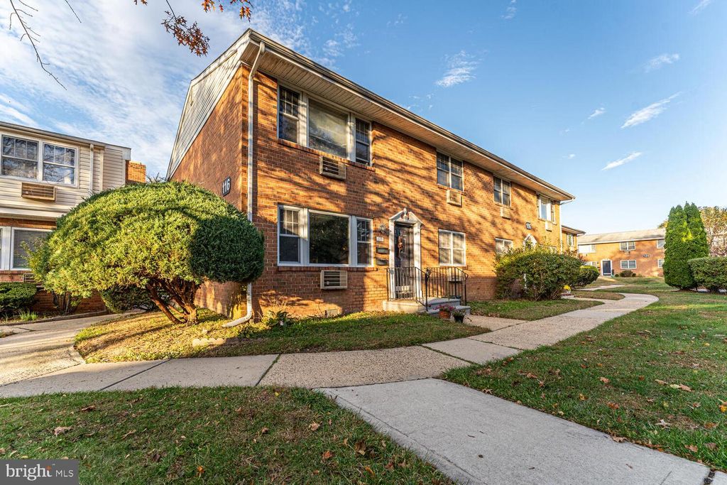 116 "I" THE ORCHARD #"I", East Windsor, NJ 08512