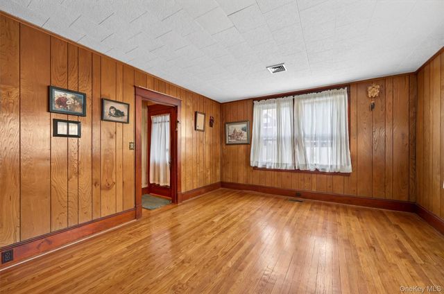 34 Lake Street, Highland Falls, NY 10928