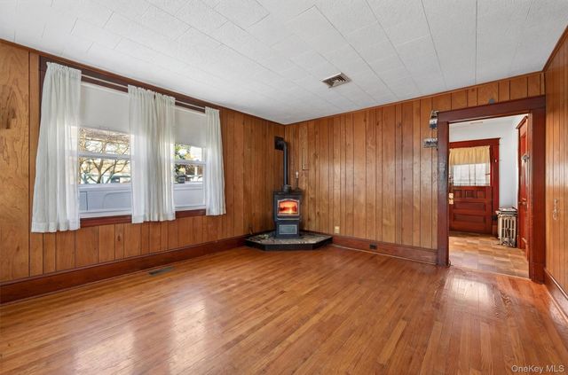 34 Lake Street, Highland Falls, NY 10928