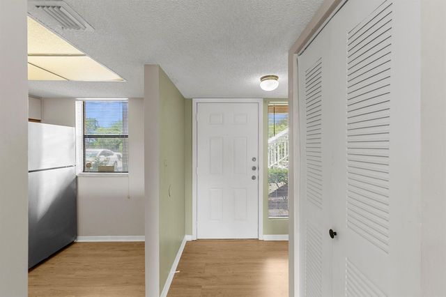 5200 NW 31ST Avenue 143, Fort Lauderdale, FL 33309