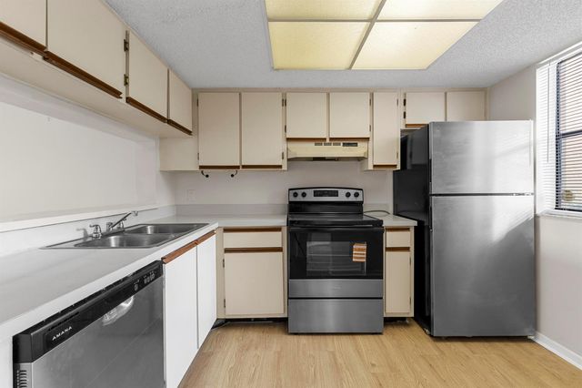 5200 NW 31ST Avenue 143, Fort Lauderdale, FL 33309