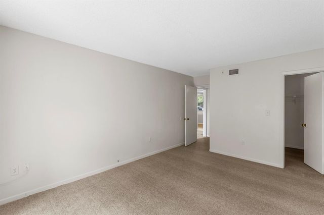 5200 NW 31ST Avenue 143, Fort Lauderdale, FL 33309