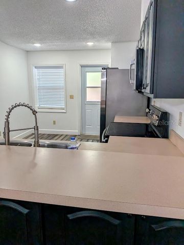 1021 LOVE LANE 39, Apopka, FL 32703