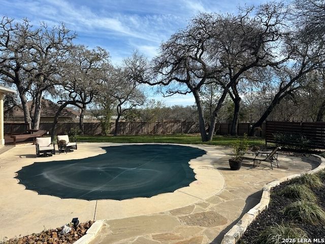 144 Hidden Forest, La Vernia, TX 78121