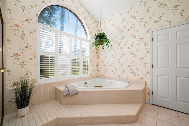 3627 NW 33RD TERRACE, Gainesville, FL 32605
