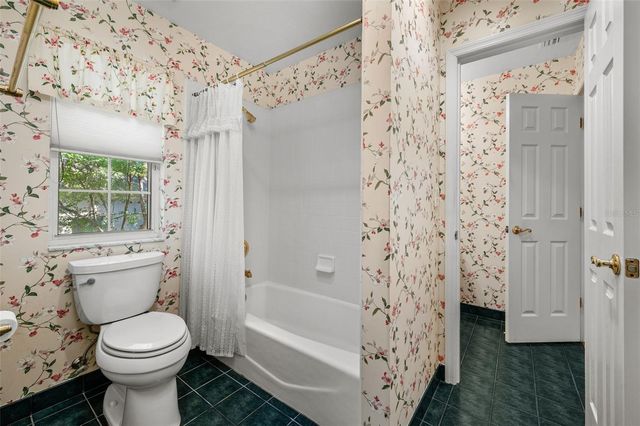 3627 NW 33RD TERRACE, Gainesville, FL 32605