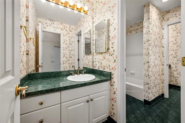 3627 NW 33RD TERRACE, Gainesville, FL 32605