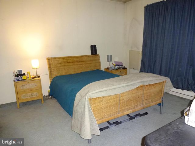 2 FARRINGTON CT, Southampton, NJ 08088