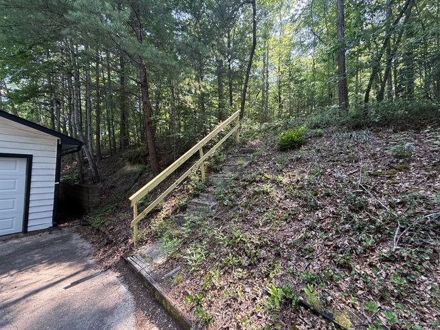 675 Mill Wee Hollow Road, Rossville, GA 30741