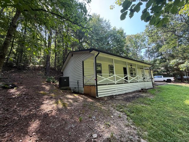 675 Mill Wee Hollow Road, Rossville, GA 30741