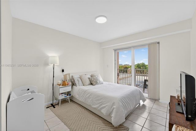 199 SW 12th Ave 502B, Miami, FL 33130