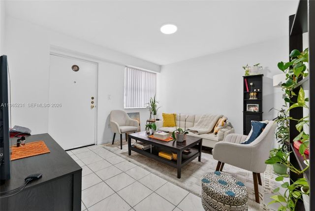 199 SW 12th Ave 502B, Miami, FL 33130