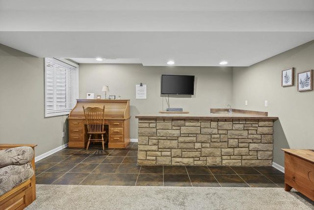 5854 Holscher Road, Mcfarland, WI 53558