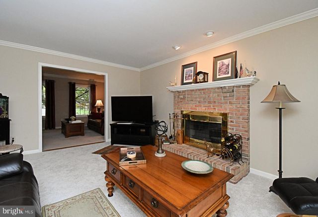 116 ROSEWOOD DR, Lansdale, PA 19446