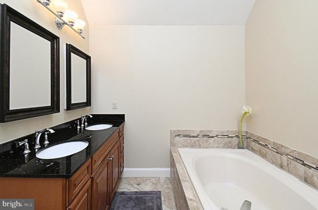 116 ROSEWOOD DR, Lansdale, PA 19446