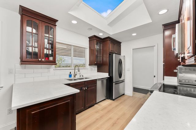2801 Osborne Rd, Cameron Park, CA 95682